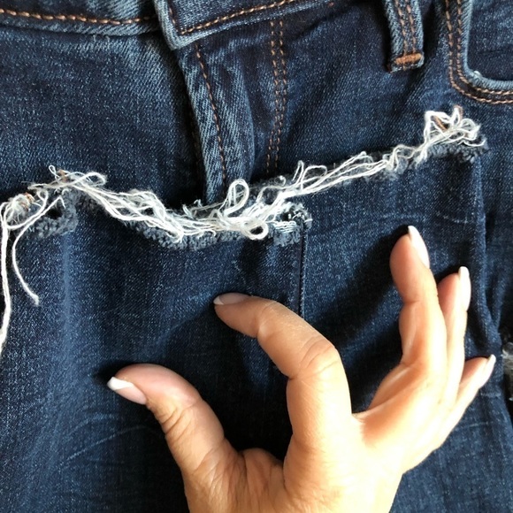 Old Navy Rockstar Super Skinny High Rise Jeans - Picture 7 of 11